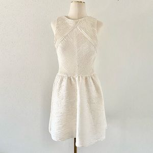 TOPSHOP Women's Size Small Ivory Ripple Textured Sleeveless Fit Flare Mini Dress